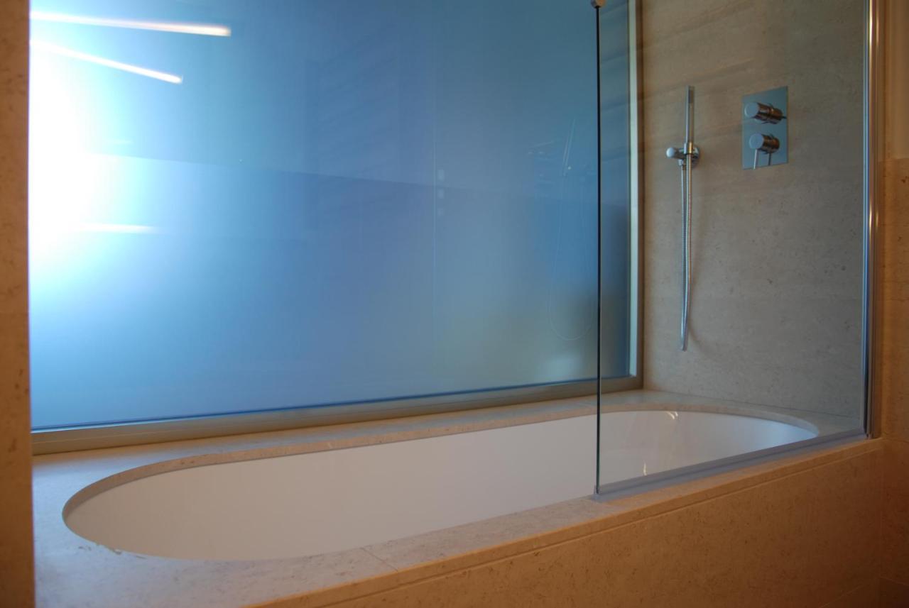 Sea Art Hotel Vado Ligure Eksteriør billede