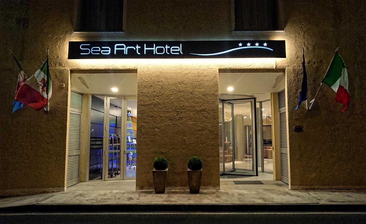 Sea Art Hotel Vado Ligure Eksteriør billede