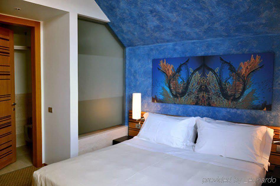 Sea Art Hotel Vado Ligure Eksteriør billede