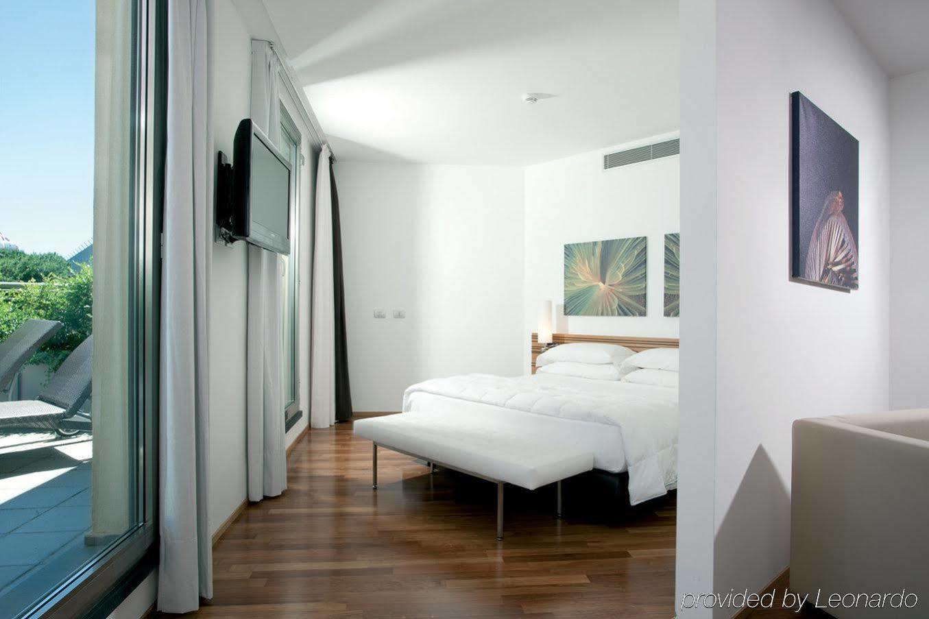 Sea Art Hotel Vado Ligure Eksteriør billede
